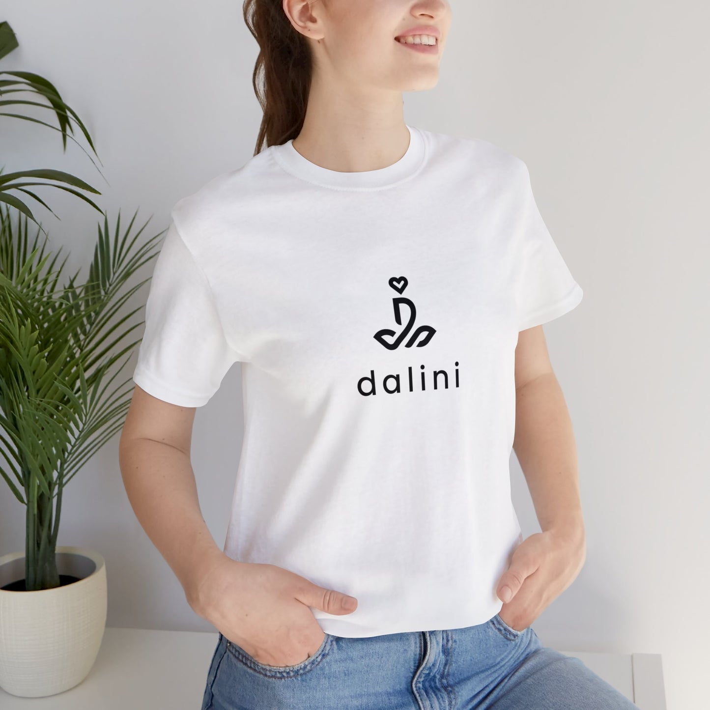 DALINI T-SHIRT