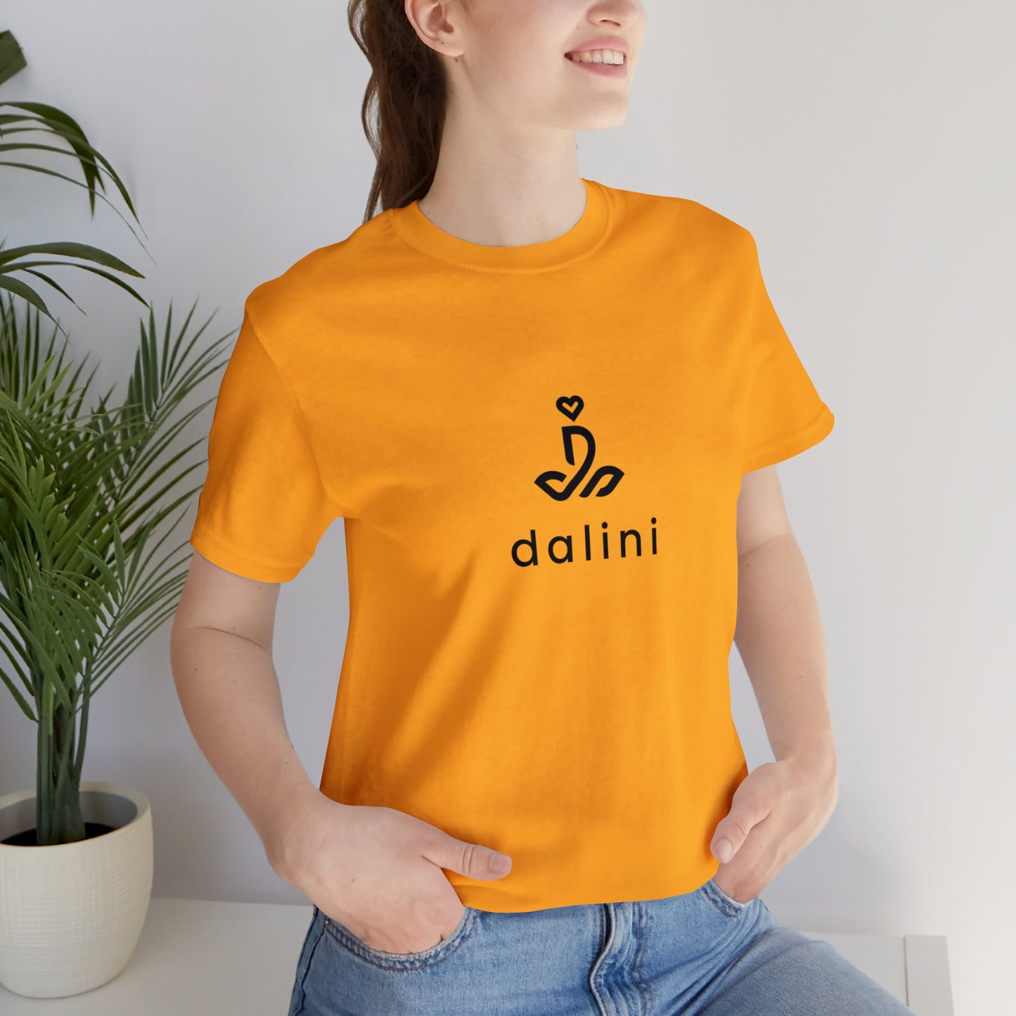 DALINI T-SHIRT